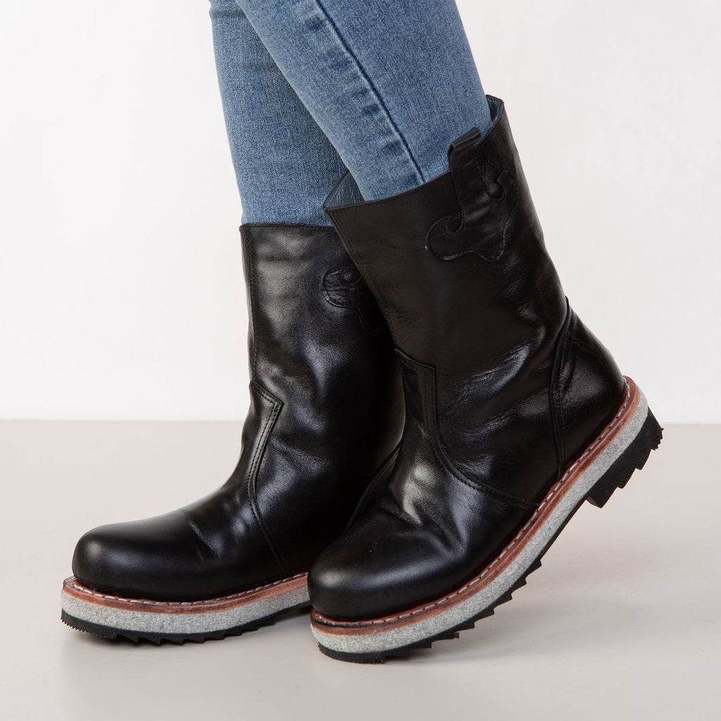 WM-NOMAD 720 Women's HANDMADE Mongolian Full Grain Leather Winter Boots - Extreme Cold Protection