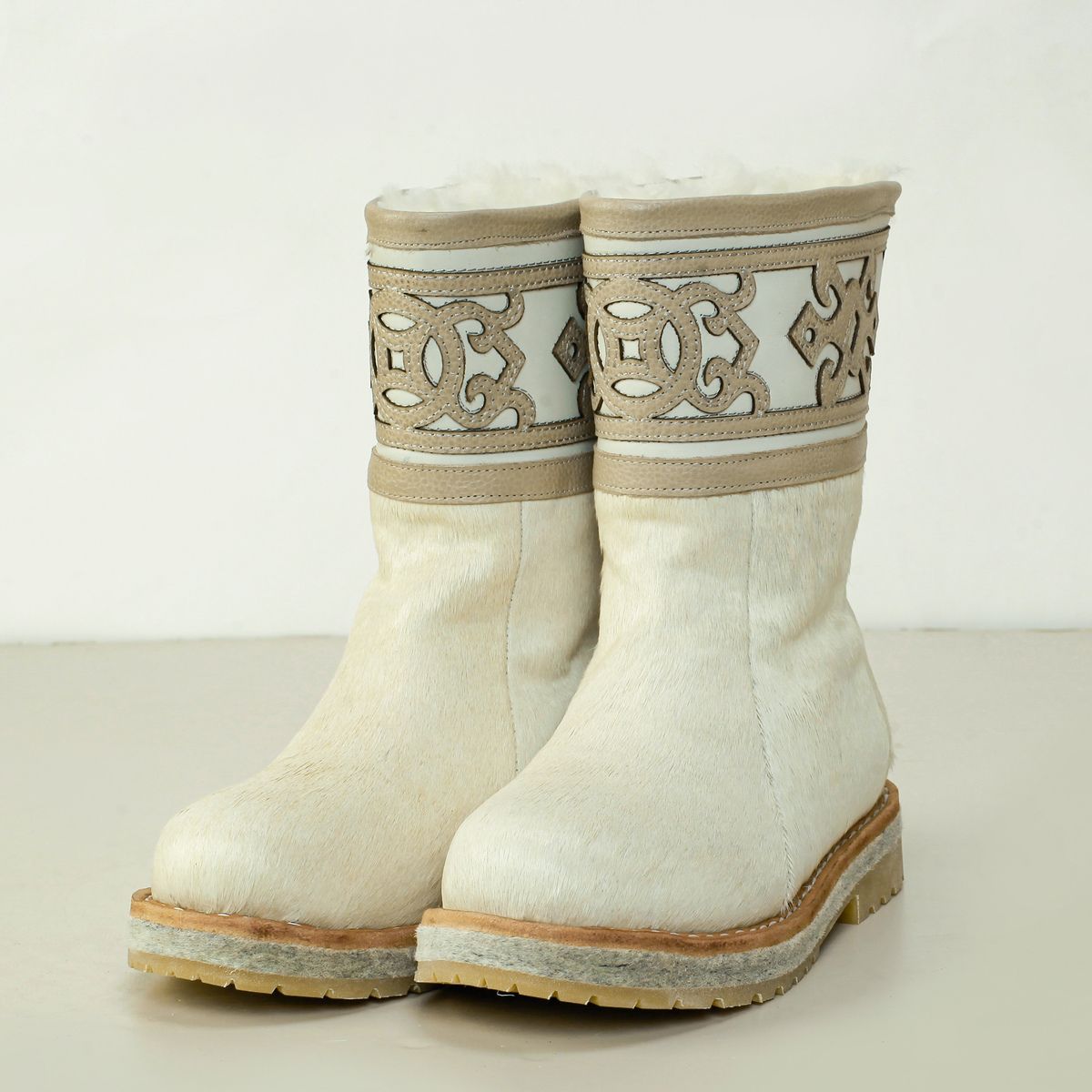 WM-NOMAD 740 Women's Mongolian Horsehide Winter Boots – Extreme Cold Protection